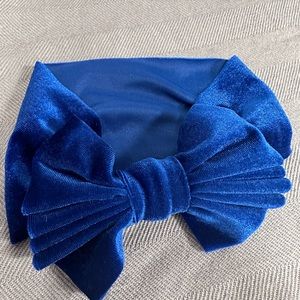 Royal blue velvet baby bow